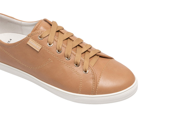 Frankie 4 Nat III Camel Punched Womens #color_brown-tan